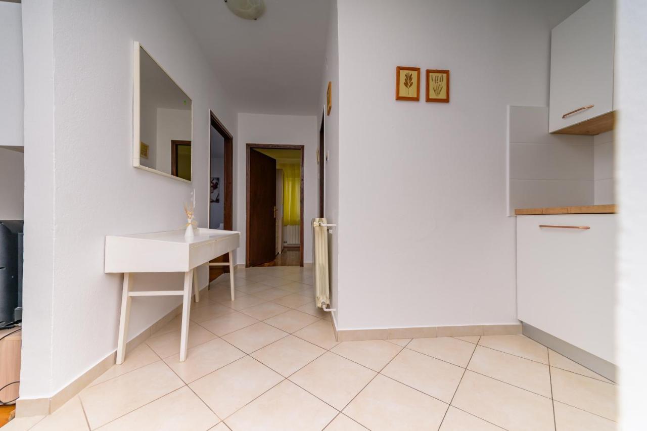 Danica Apartment Mali Losinj Ngoại thất bức ảnh